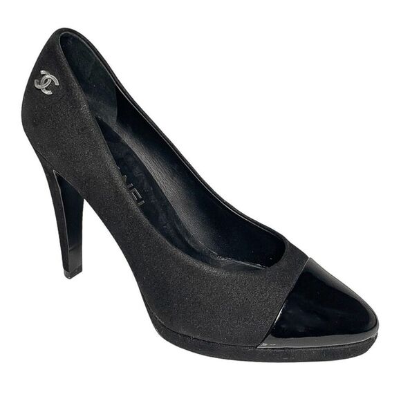 Chanel Interlocking CC Logo Black Fabric Pumps EU 38 US 7-7.5 Cap Toe High Heels - Picture 1 of 12